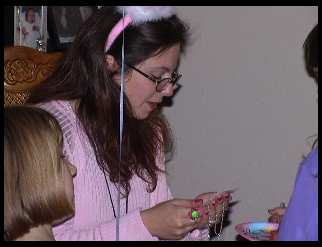 All the kids want to help Aunt Juliet.