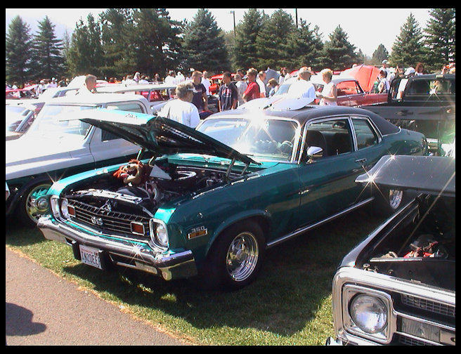 This is like mine, only it's a '74 with a louvered hood and a sunroof, AND it's the wrong color too