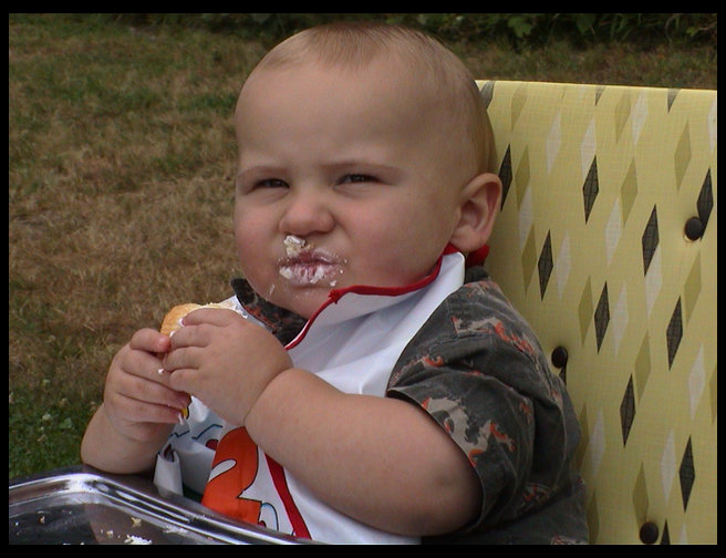 Look at that cutie-pie.