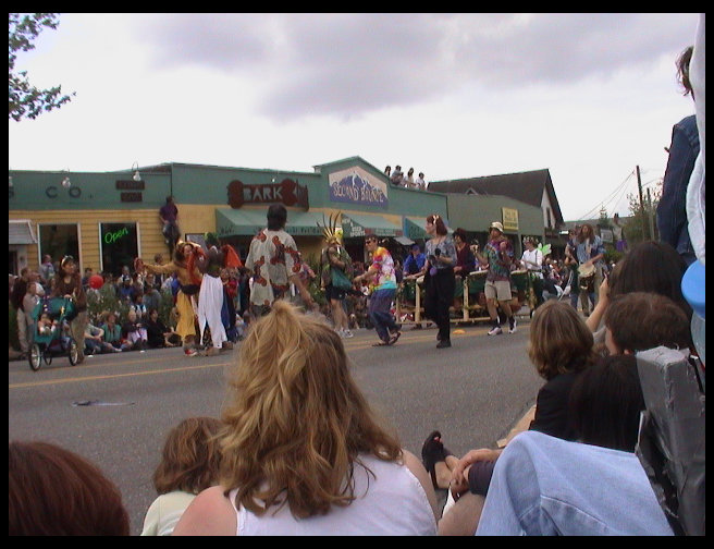 Dancers and a band...I think.