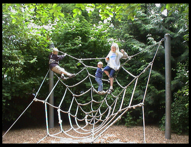 Walter, Lisa and Erik on the web.