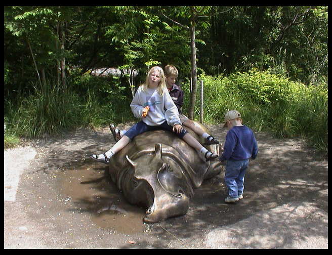 Lisa and Erik on the hippo sculpture.