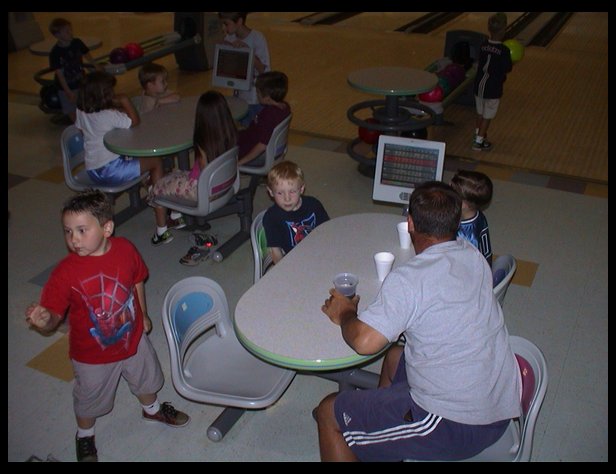 Logan, Jared, Gavin and Steve sitting around.